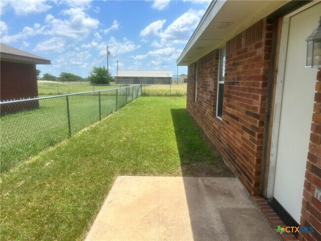Foto del edificio - 4604 Wade Dr