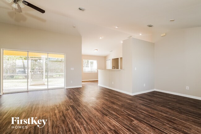 Foto del edificio - 1410 SW 13th St