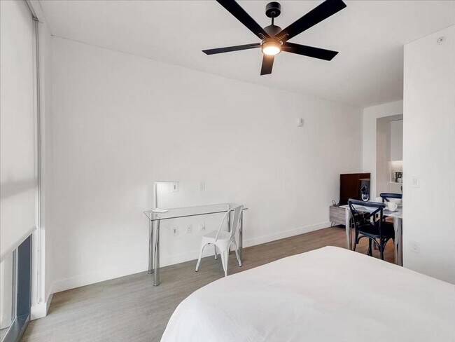 Foto del edificio - 817 N 6th St