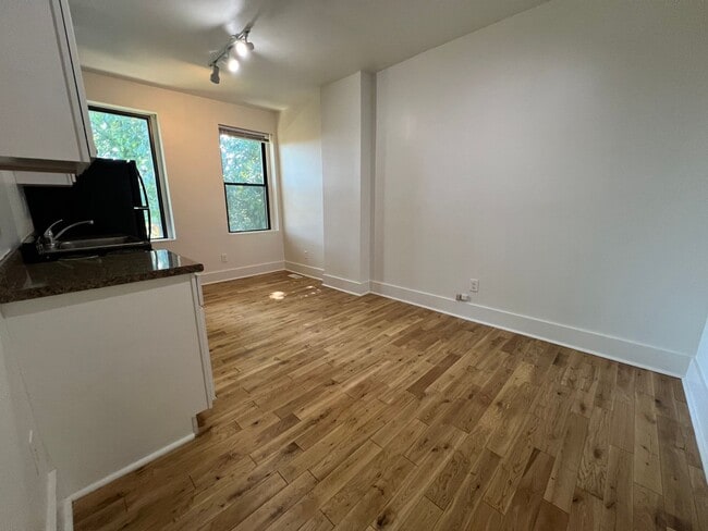 Foto del edificio - 213 S Aiken Ave