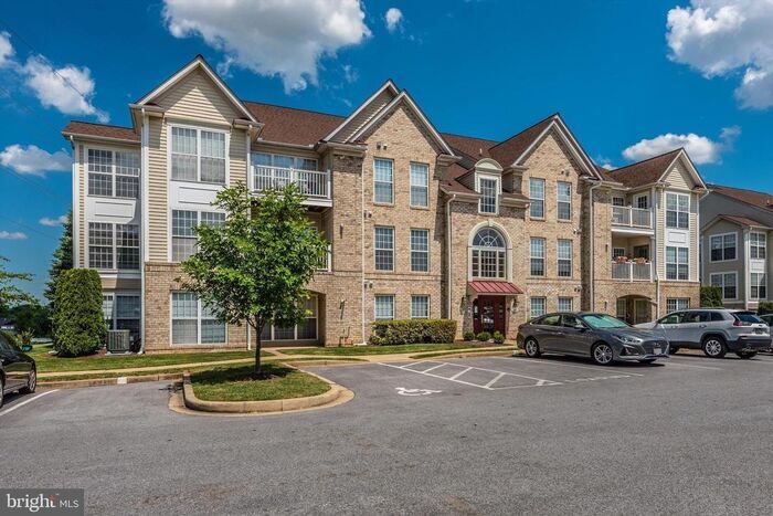 Primary Photo - Best Condo on This Side of Town