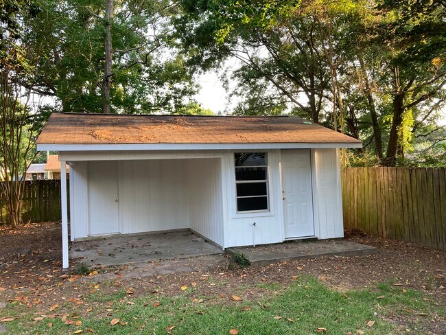 Outbuilding - 23 Montclair Ave