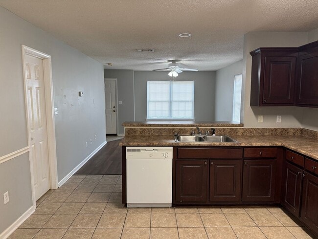 Building Photo - 2510 Barnesdale Wy
