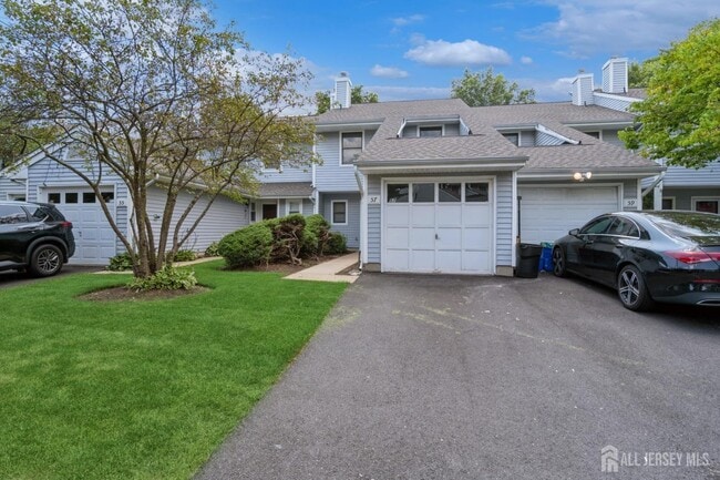 Foto del edificio - 57 Woodmere Dr