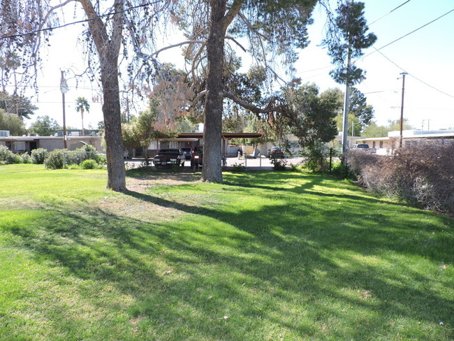 Foto del edificio - 124 S Carney Ave