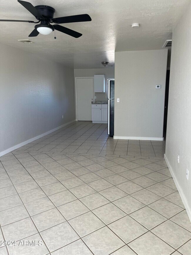 Building Photo - 3830 N Estrella Rd