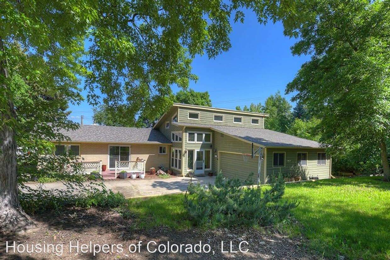Primary Photo - 3 br, 3 bath House - 7781 Brockway