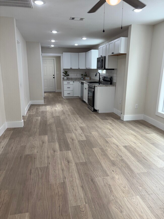 Foto del edificio - 613 N 2nd St