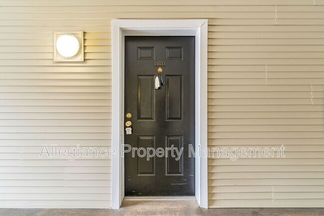 Foto del edificio - 4560 Strutfield Ln