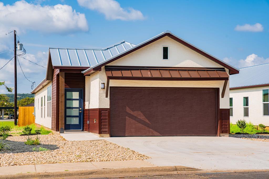 Foto principal - 1105 Lois St