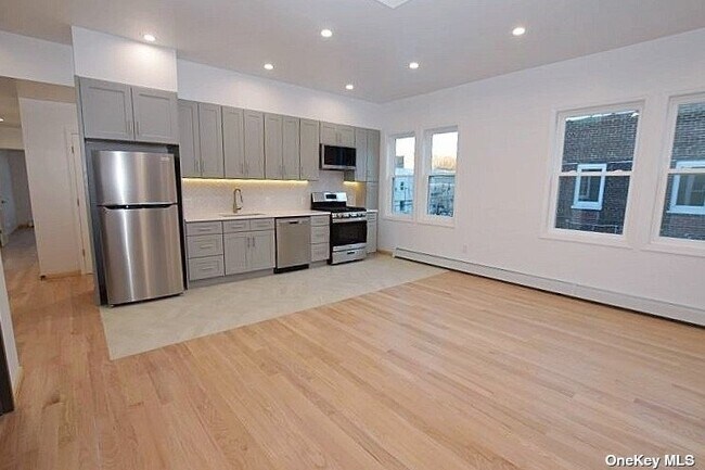 Foto del edificio - 48-23 44th St