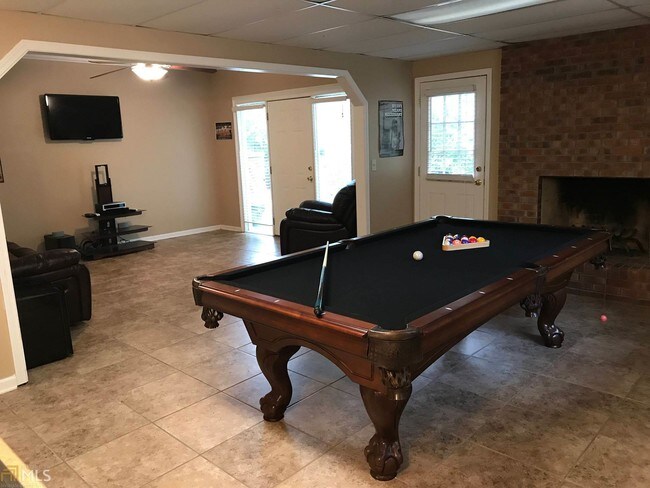 Foto del edificio - 3023 Hanover Ln SE