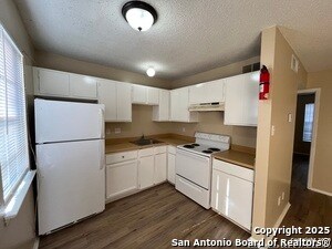 Building Photo - 300 Moursund Blvd