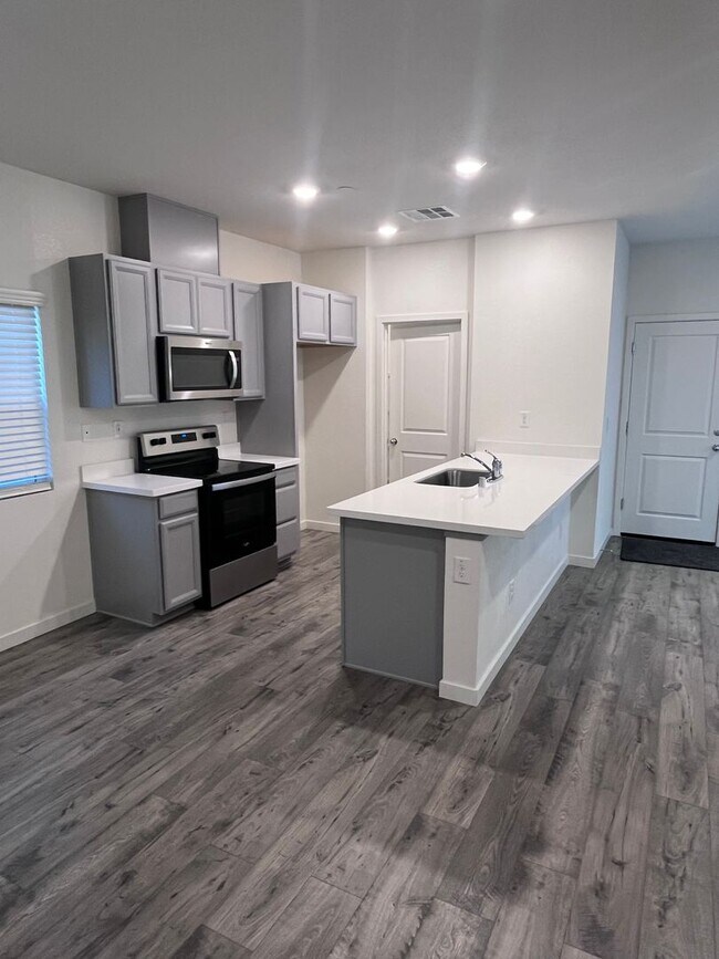 5312 Cumberland Dr, Roseville, CA 95747 House Rental in Roseville, CA