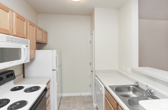 2HAB, 1BA - 950 ft² - Bayberry Place Apartments