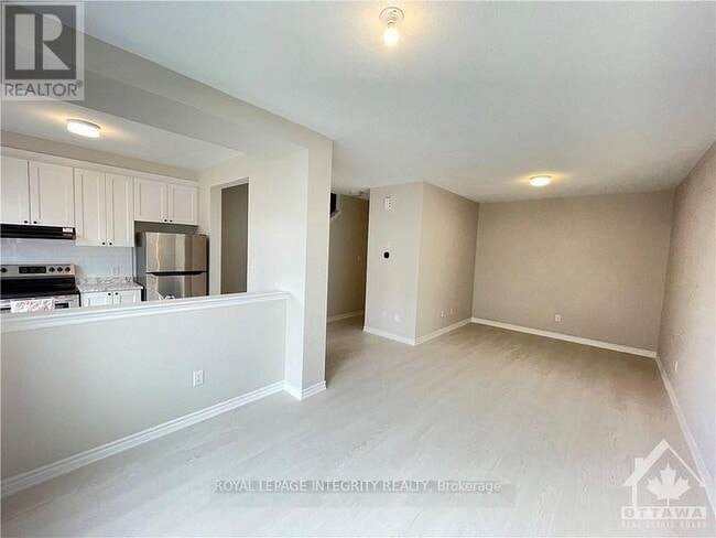Building Photo - 304 Ilmenite Private