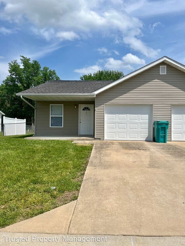 2 br, 1.5 bath House 75 Montee Drive House for Rent in Sullivan, MO
