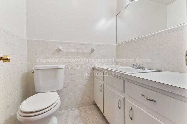 Foto del edificio - 606 Charlton Dr