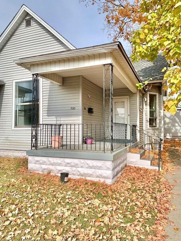 Primary Photo - 438-500 2nd Ave