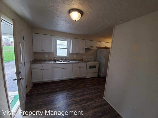 Building Photo - 3 br, 1 bath House - 149 Duxbury Rd