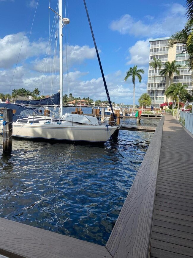 Building Photo - 3310 S Ocean Boulevard 431-D Highland Beac...