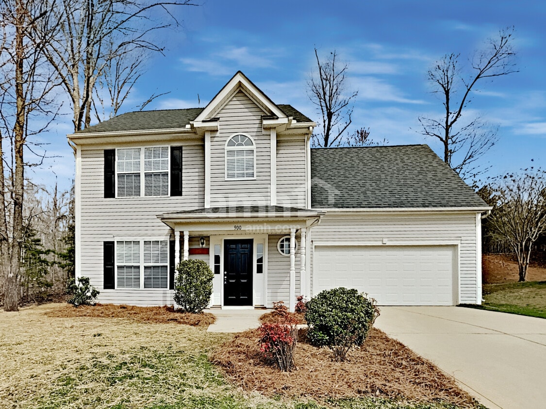 900 CROWDERS WOODS DR  