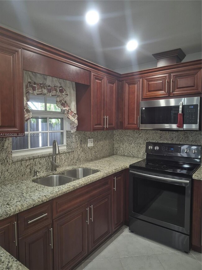 Foto del edificio - 13301 SW 25th Terrace