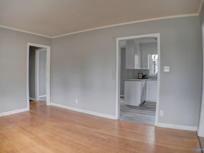 Building Photo - 4213 Eastland Dr NW