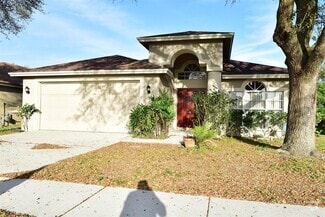 Building Photo - 1646 Wakefield Dr
