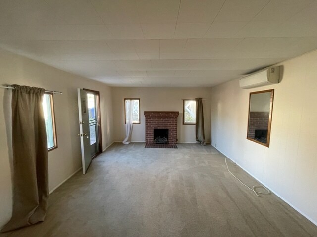 Building Photo - 1544 New York Dr