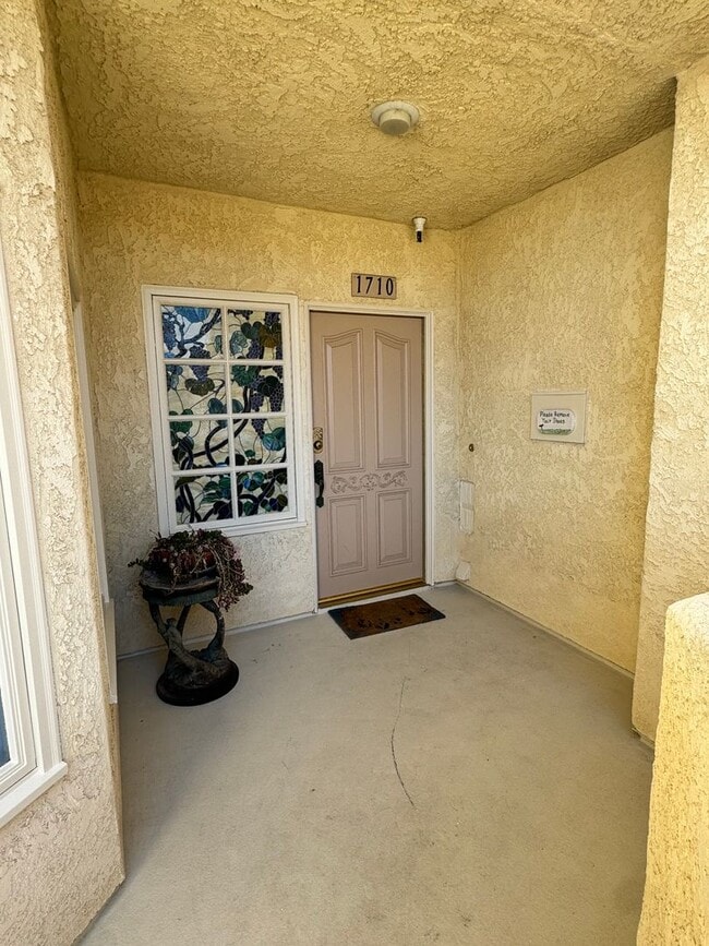 Building Photo - Rare Opportunity at Harbor Island Community