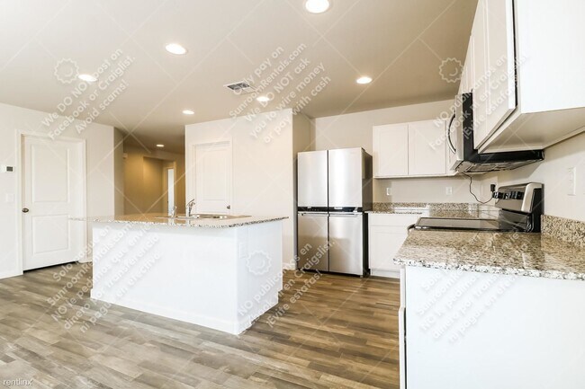 Building Photo - 3 br, 2 bath House - 773 Silvercreek Ln