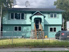 Building Photo - 224 Farewell Ave