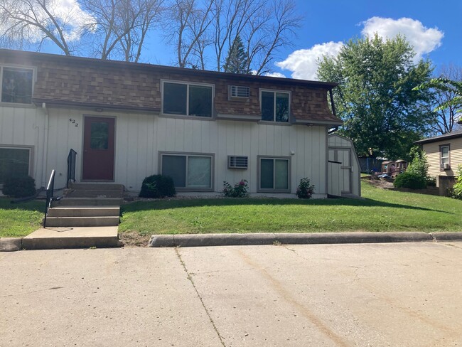 422 N 1st Street West Branch - 422 N 1st St
