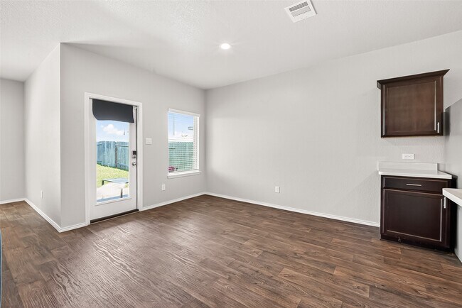 Building Photo - 21500 Rustic Elm Dr