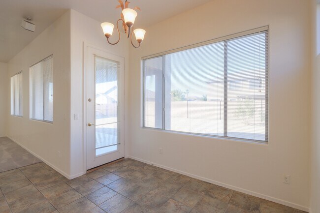 Building Photo - 43418 W Bunker Dr