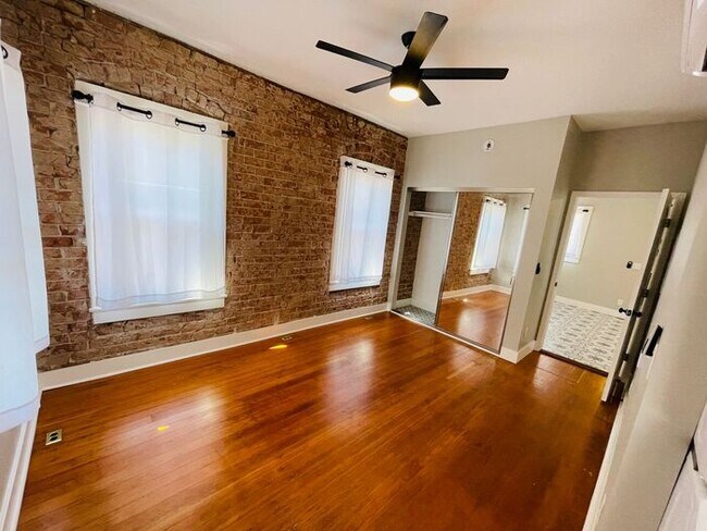 Foto del edificio - 709 N Arizona Ave