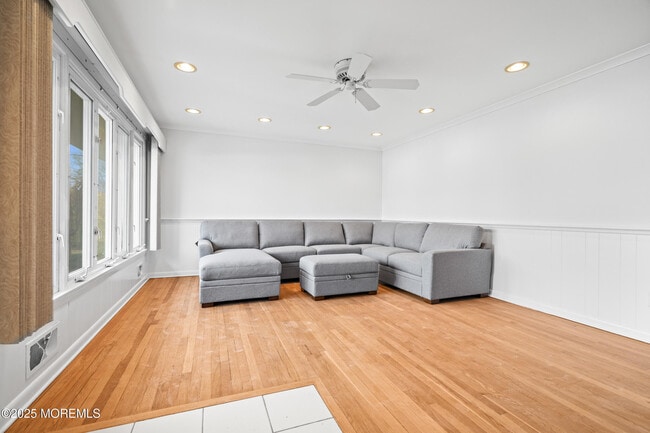 Building Photo - 221 Belmar Ave