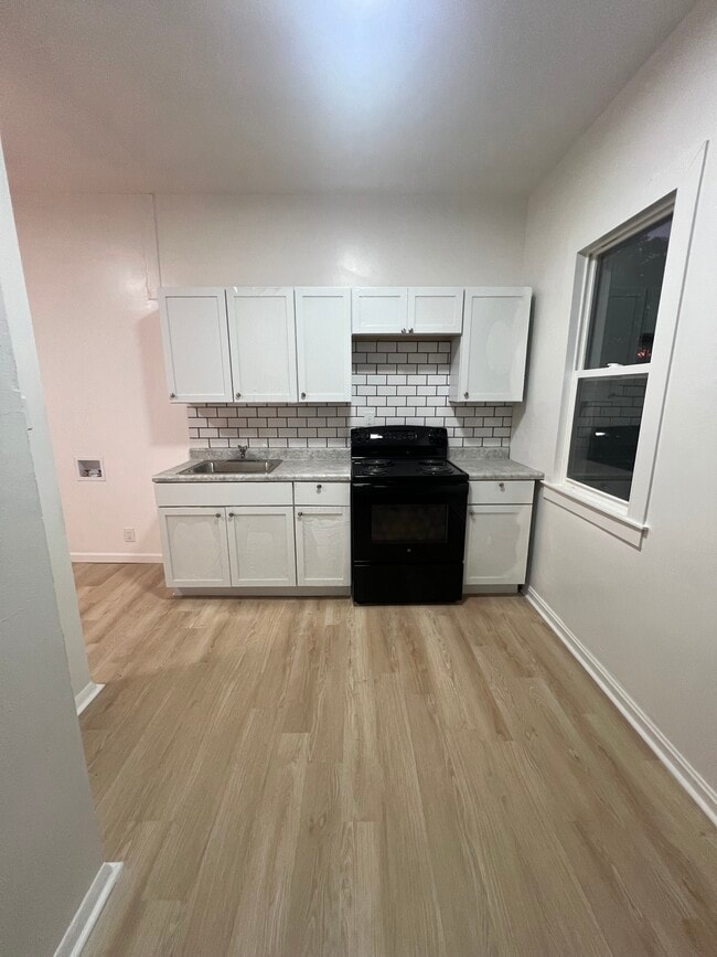 Photo - 3203 Tytus Ave - 4 Family Apartment