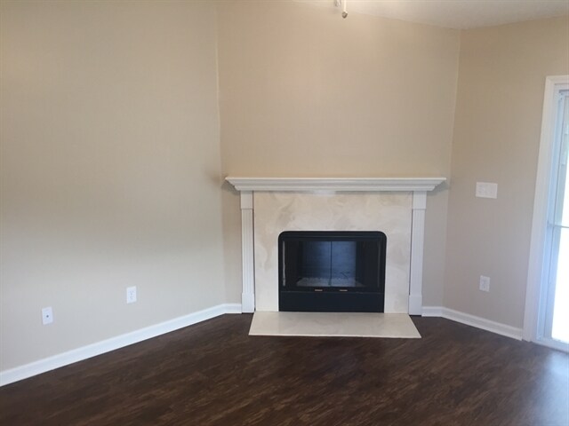 Foto del edificio - 840 Mackenzie Cir