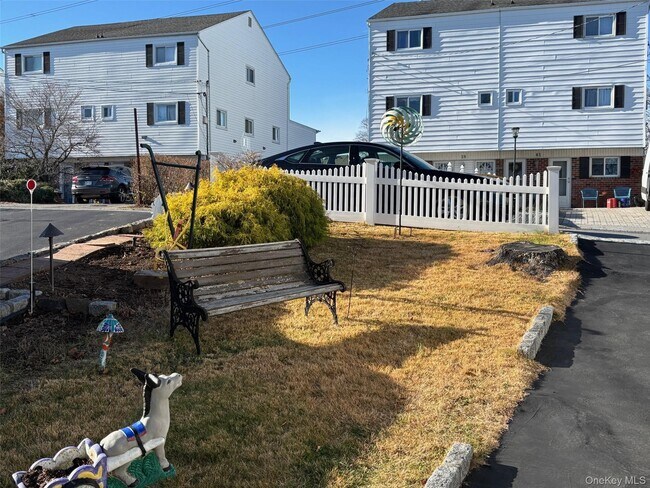 Foto del edificio - 62 Elissa Ln