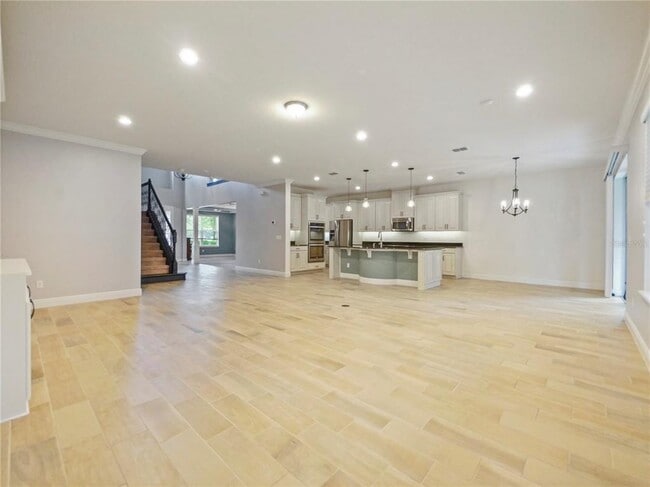 Building Photo - 4940 Palmetto Park Dr