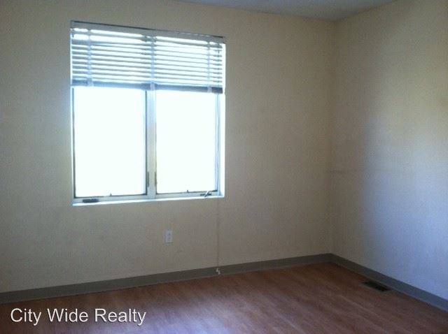 Building Photo - 1508 W Montgomery Ave
