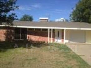 Building Photo - 2026 S Fannin St