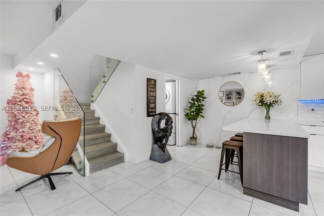 Foto del edificio - 6201 SW 138th Ct