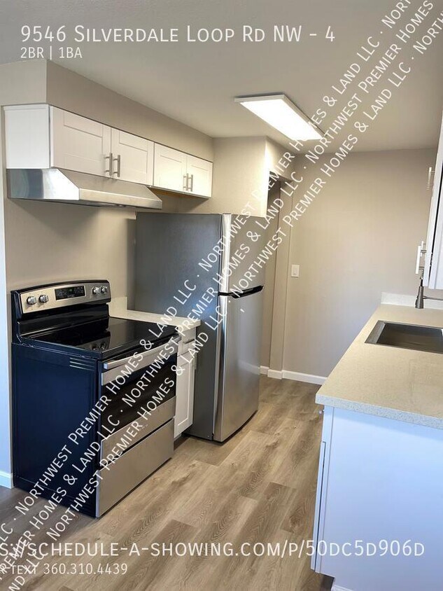 Foto principal - 9546 Silverdale Loop Rd NW