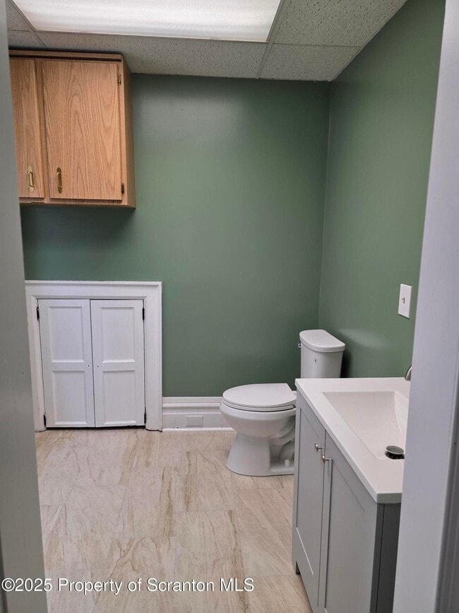 Building Photo - 444 Orchard St