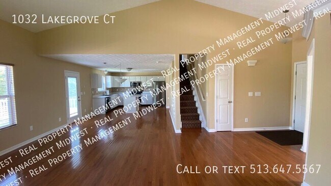 Foto del edificio - 1032 Lakegrove Ct