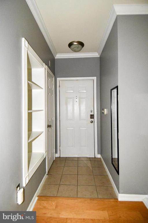 Foto del edificio - 12108 Garden Grove Cir