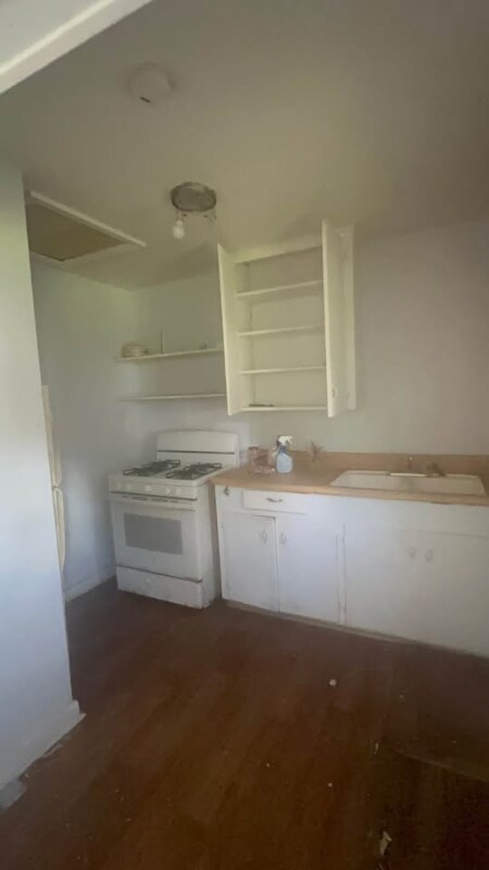 Photo - 152 Segura Ave House